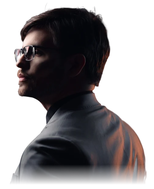 Dr. José Neto de perfil